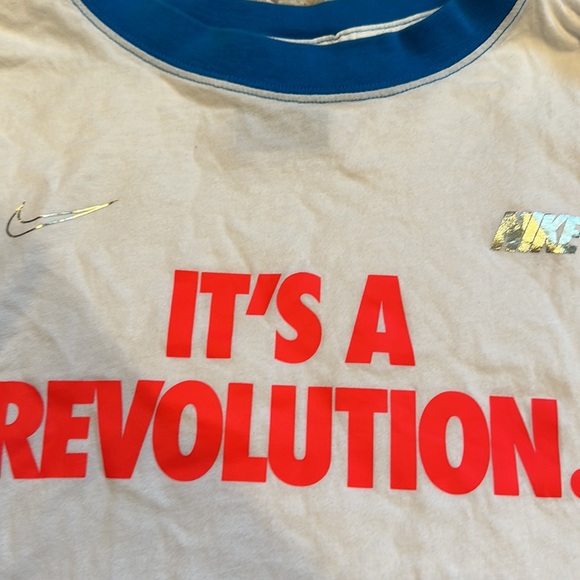 NIKE TEE - Picture 6 of 6